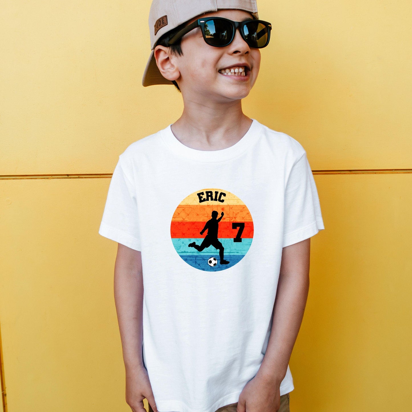 Fußball Geburtstag Shirt Kinder – personalisiert mit Name & Zahl - auch für Erwachsene