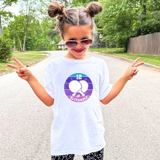 Tischtennis Schläger Geburtstagsshirt für Mädchen – personalisiert mit Name & Zahl - Ansicht 2
