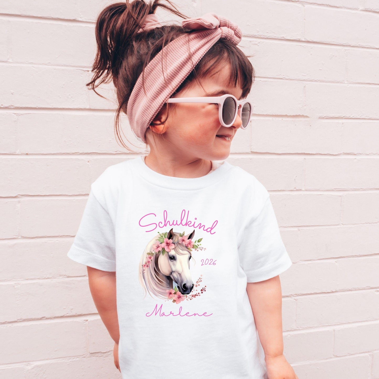 Pferde Schulkind 2026 Shirt – personalisiert mit Name und Schuljahr