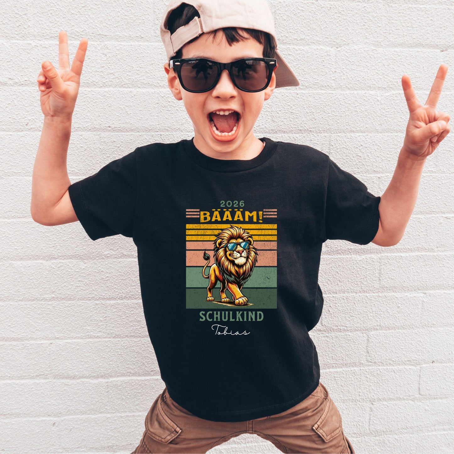 BÄÄÄM 1. Klasse Schulkind Shirt 2026 - Personalisiert mit Name & Schuljahr