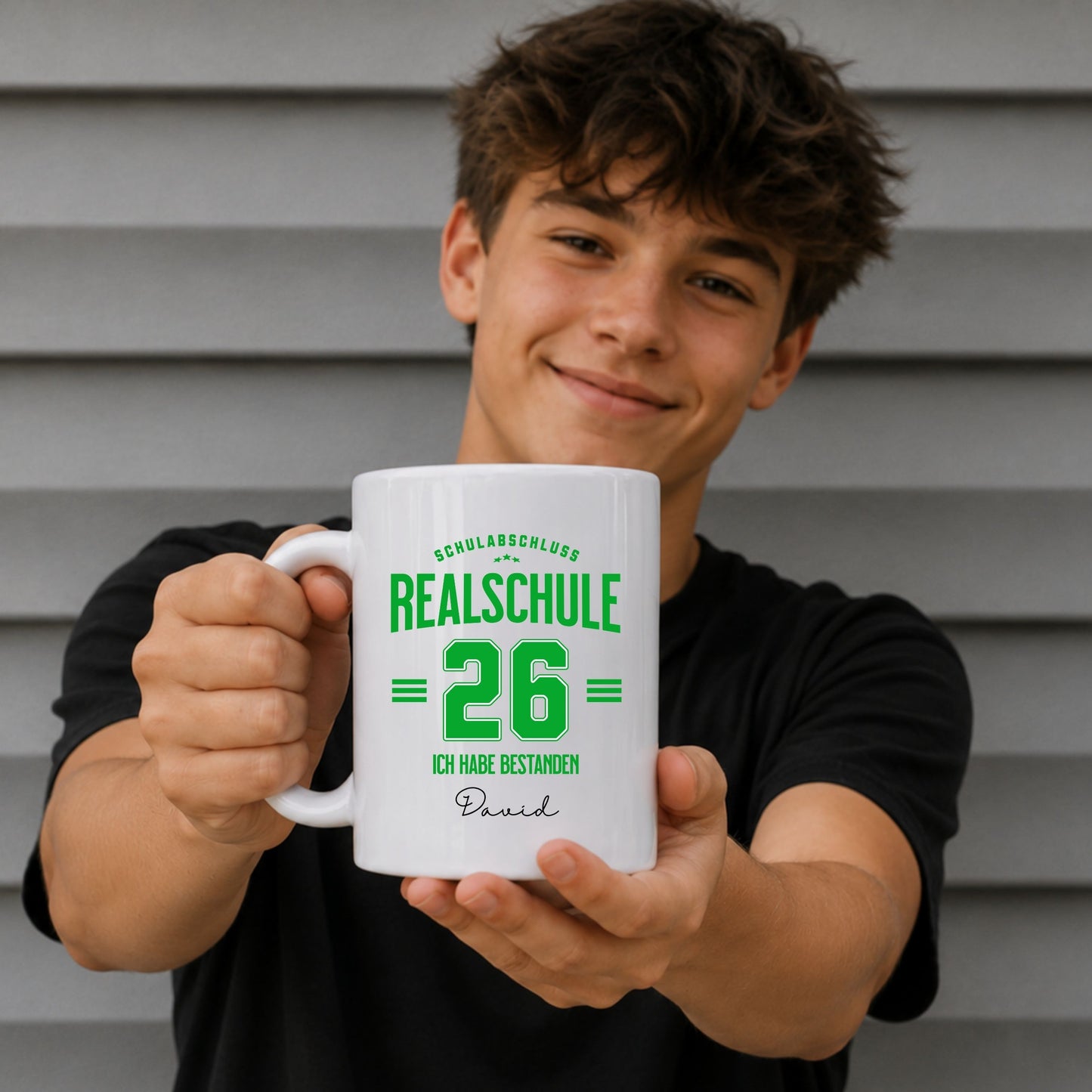 Realschulabschluss Tasse 2026 personalisiert mit Name - Geschenk Mittlere Reife