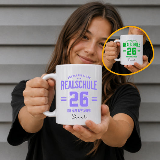 Realschulabschluss Tasse 2026 personalisiert mit Name - Geschenk Mittlere Reife - Ansicht 1