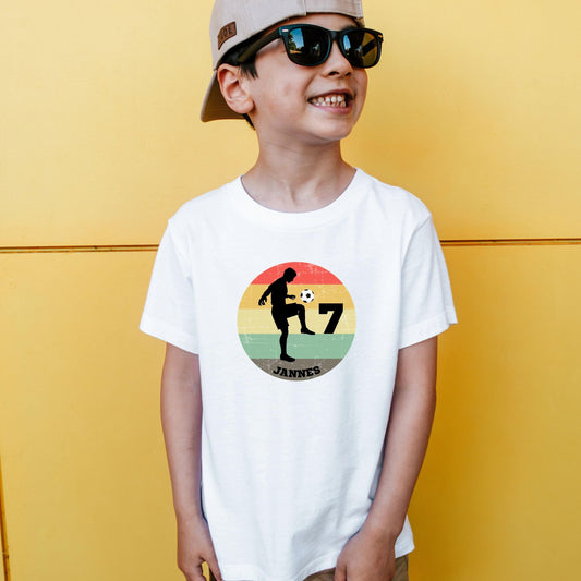 Fußball Retro Geburtstag Shirt Junge – personalisiert mit Name & Zahl - Ansicht 2