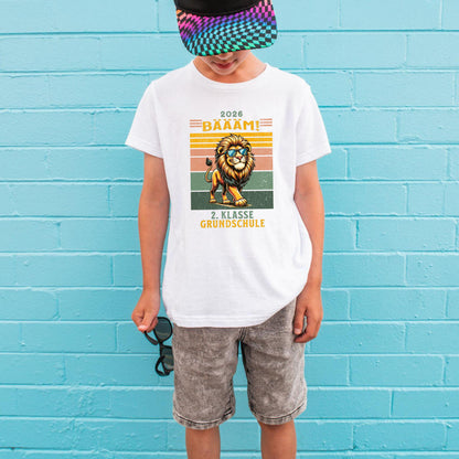 BÄÄÄM 2. 3. 4. Klasse Kinder T-Shirt - Einschulung und Schulstart - personalisiert mit Schuljahr & Klassenstufe - Ansicht 3