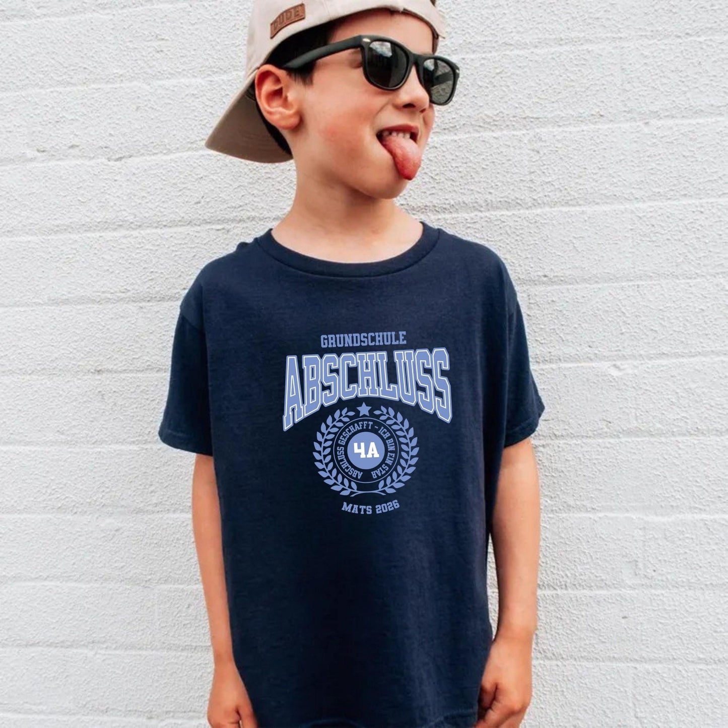 Grundschule Abschluss 2026 Shirt personalisiert - T-Shirt Weiterführende Schule