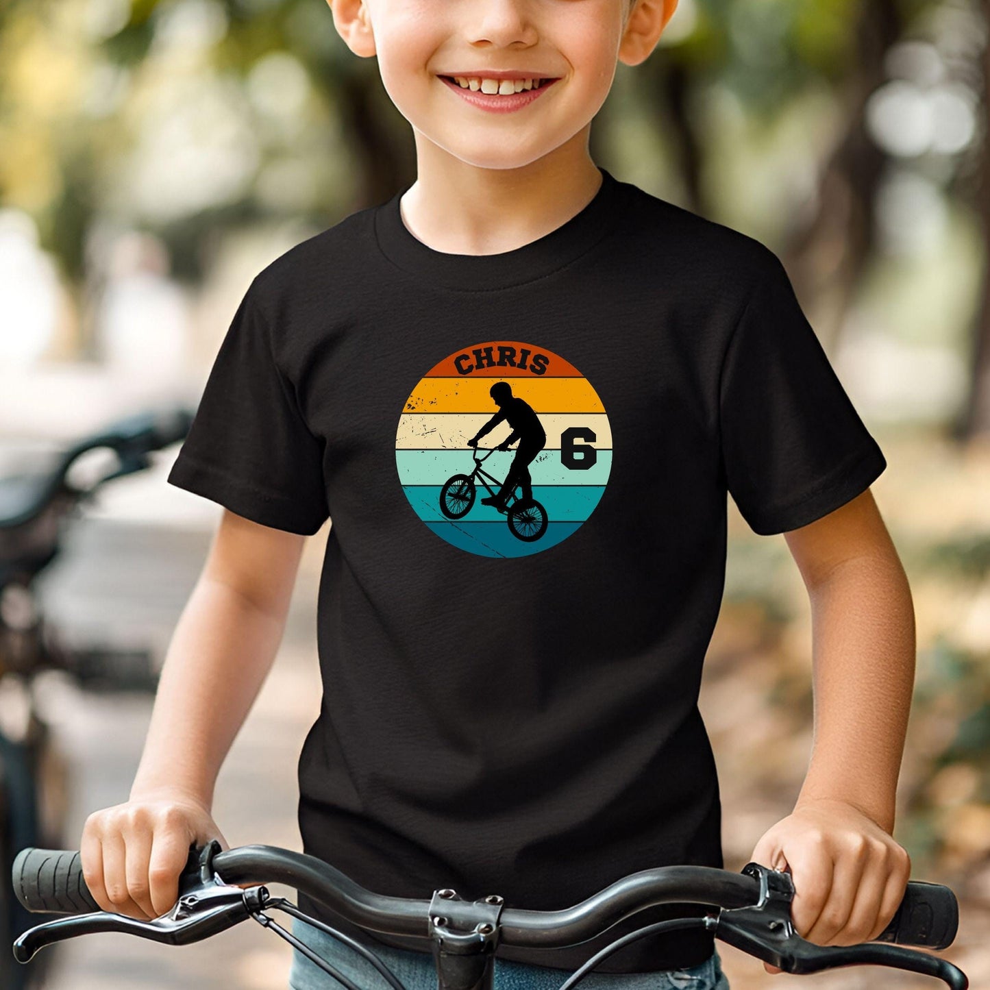 BMX Biker Geburtstagsshirt Kinder – personalisiert mit Name & Zahl - auch für Erwachsene