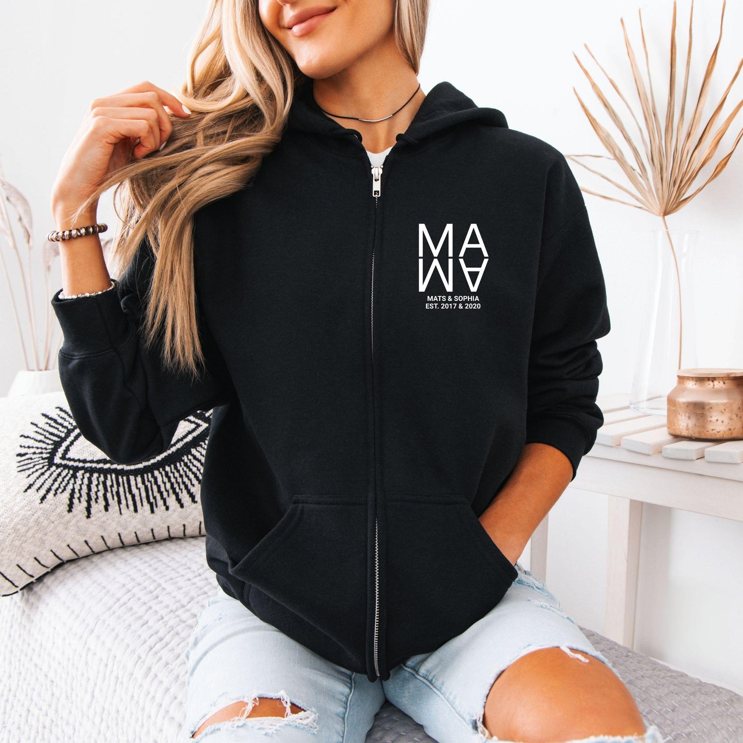 Mama Sweatjacke Zip Hoodie- Personalisiert mit Kindernamen und Geburtsjahr