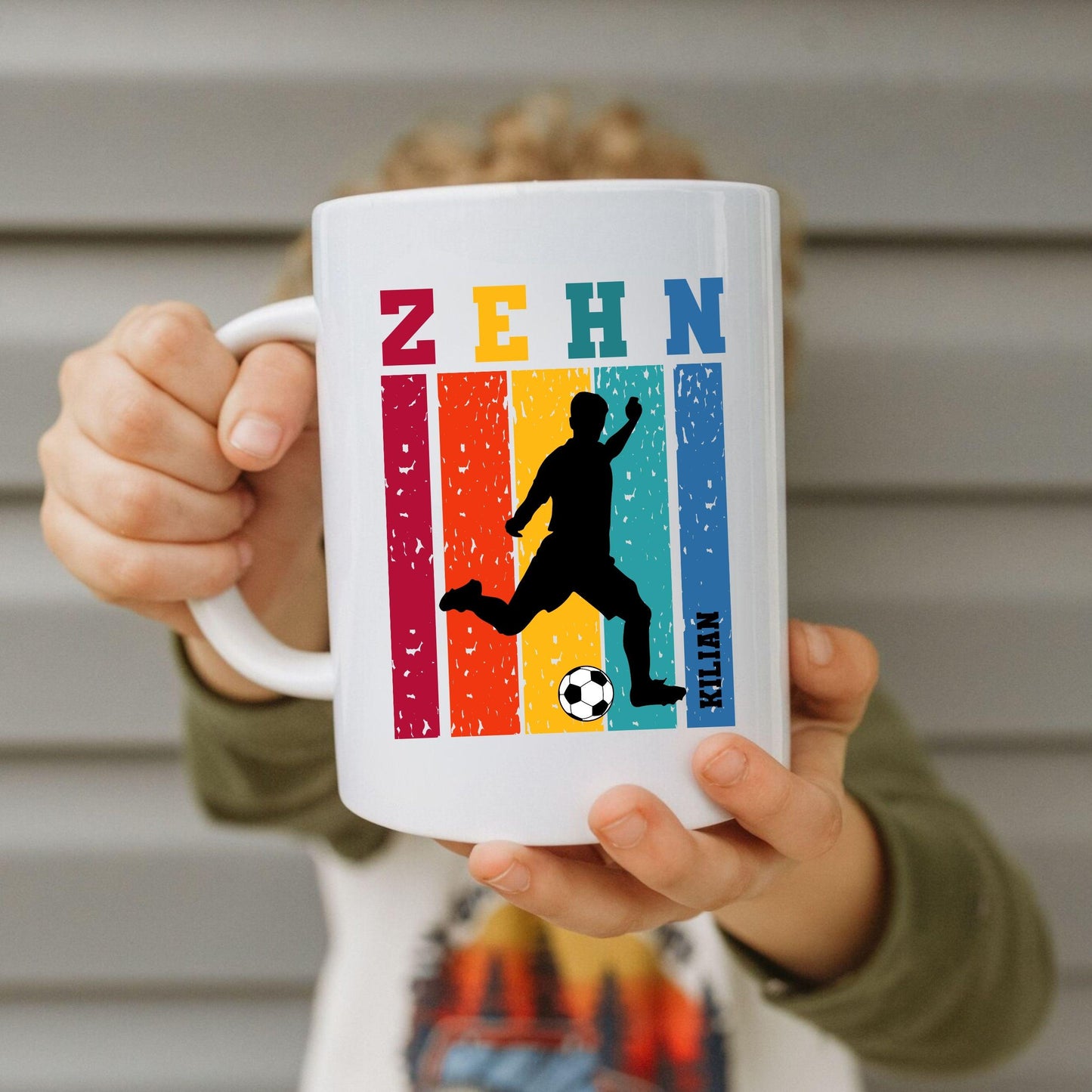 Fußball Geschenk-Set zum Geburtstag - Shirt und Tasse - personalisiert mit Name & Zahl